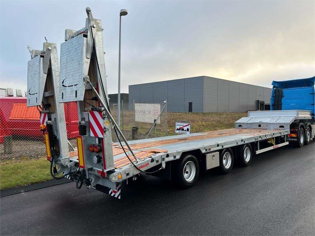 Hangler SDS-H 510-T 3-aks maskintrailer - dobbelt ramper  - Nedbygget platform sættevogn: billede 2 Hangler SDS-H 510-T 3-aks maskintrailer - dobbelt ramper  - Nedbygget platform sættevogn: billede 2