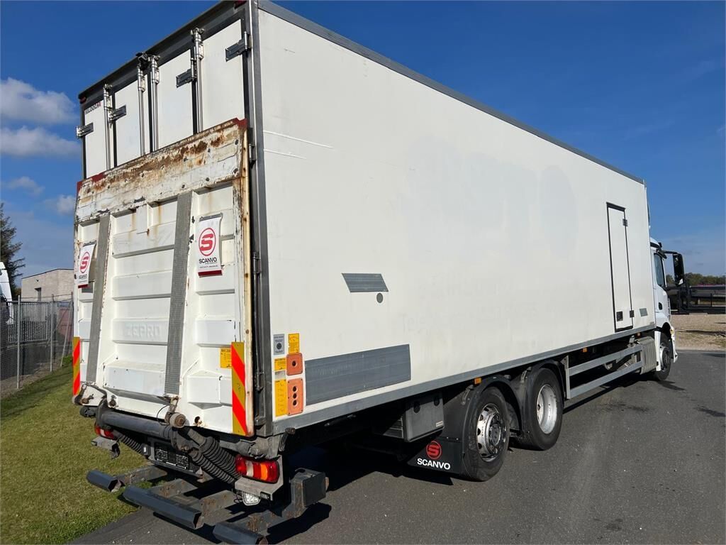 Mercedes-Benz Actros 2530 L 6x2*4 - Kølevogn lastbil: billede 3 Mercedes-Benz Actros 2530 L 6x2*4 - Kølevogn lastbil: billede 3