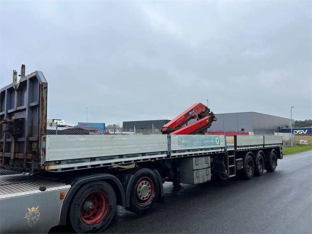 Leci 13,6 mtr. HMF 1820K3 - Sættevogn: billede 1 Leci 13,6 mtr. HMF 1820K3 - Sættevogn: billede 1