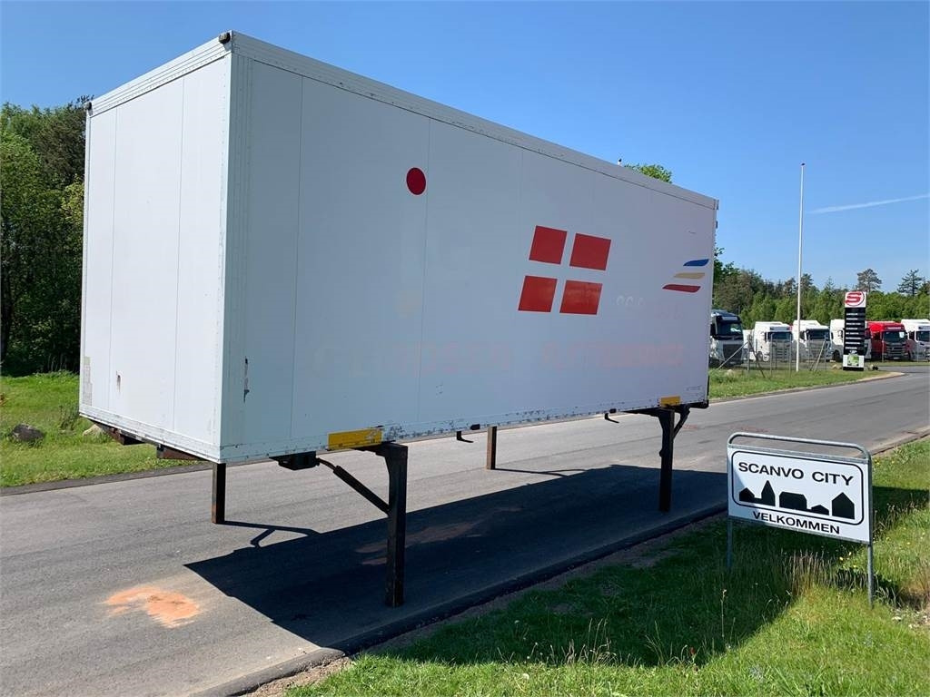 Schmitz WKD 7150 mm - bagdøre - Varevogn sættevogn: billede 1 Schmitz WKD 7150 mm - bagdøre - Varevogn sættevogn: billede 1