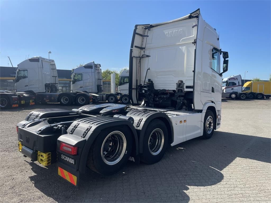 Scania S660 A 6x2 NB 2950 - Trækker: billede 2 Scania S660 A 6x2 NB 2950 - Trækker: billede 2