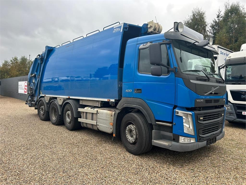 Volvo FM420 8x2*6 Trippel NTM 25m3  - Affaldsmaskine: billede 1 Volvo FM420 8x2*6 Trippel NTM 25m3  - Affaldsmaskine: billede 1