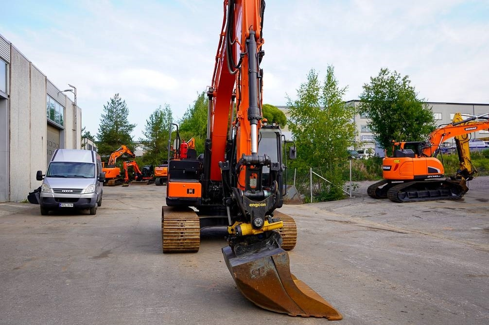 Doosan DX140LC-5 ENGCON - Bæltegravemaskine: billede 4 Doosan DX140LC-5 ENGCON - Bæltegravemaskine: billede 4