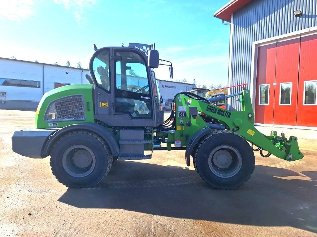Greenmaster 825 PIIKIT, KAUHA JA HIEKOITIN - Gummihjulslæsser: billede 5 Greenmaster 825 PIIKIT, KAUHA JA HIEKOITIN - Gummihjulslæsser: billede 5