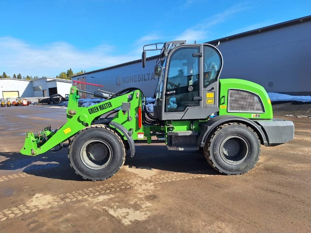 Greenmaster 825 PIIKIT, KAUHA JA HIEKOITIN - Gummihjulslæsser: billede 1 Greenmaster 825 PIIKIT, KAUHA JA HIEKOITIN - Gummihjulslæsser: billede 1