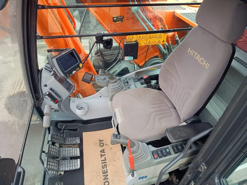 Bæltegravemaskine Hitachi MYYTY! SOLD! ZX290LC-5 HUIPPUVARUSTEET: billede 16 Bæltegravemaskine Hitachi MYYTY! SOLD! ZX290LC-5 HUIPPUVARUSTEET: billede 16
