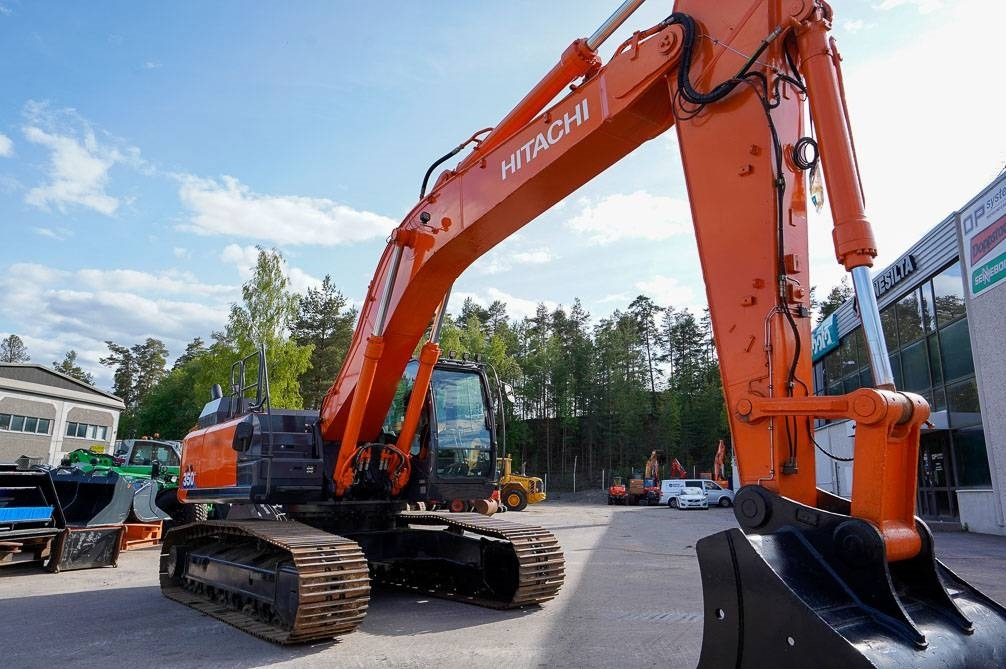 Hitachi ZX350LC-6 UUSI ALAKERTA - Bæltegravemaskine: billede 4 Hitachi ZX350LC-6 UUSI ALAKERTA - Bæltegravemaskine: billede 4