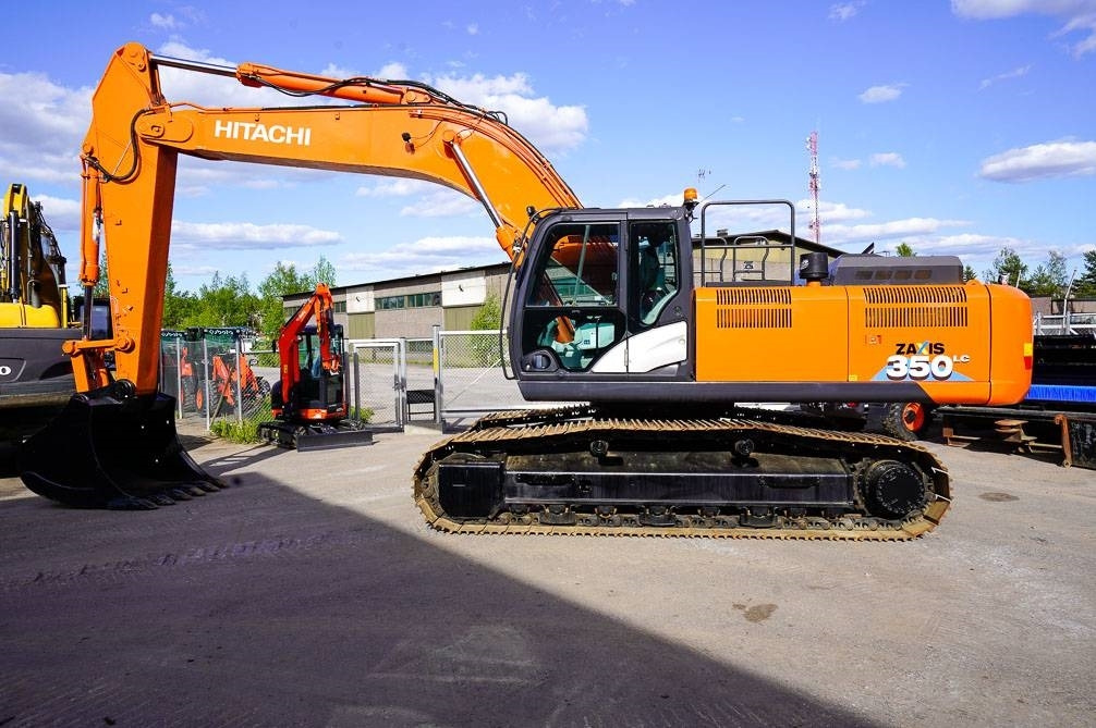 Hitachi ZX350LC-6 UUSI ALAKERTA - Bæltegravemaskine: billede 1 Hitachi ZX350LC-6 UUSI ALAKERTA - Bæltegravemaskine: billede 1