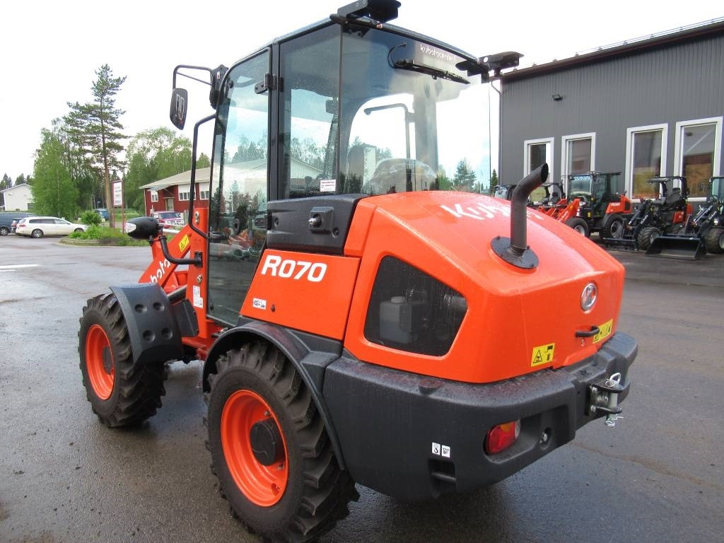 Kubota R070W UUTUUSMALLI - Gummihjulslæsser: billede 3 Kubota R070W UUTUUSMALLI - Gummihjulslæsser: billede 3