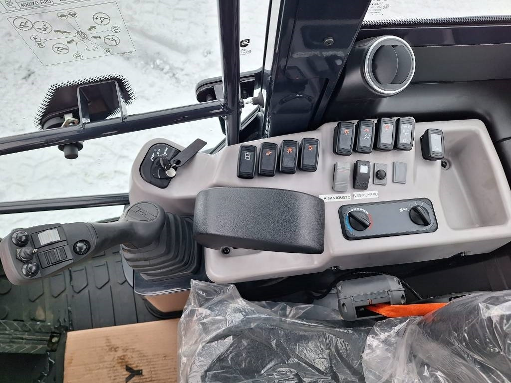 Leje en Kubota R090 TALVIPAKETILLA  Kubota R090 TALVIPAKETILLA: billede 12