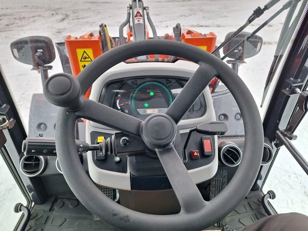 Leje en Kubota R090 TALVIPAKETILLA  Kubota R090 TALVIPAKETILLA: billede 13