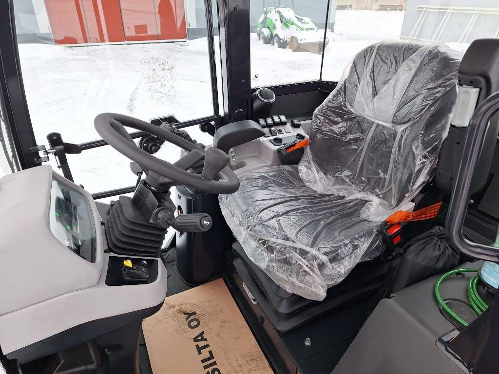 Leje en Kubota R090 TALVIPAKETILLA  Kubota R090 TALVIPAKETILLA: billede 11
