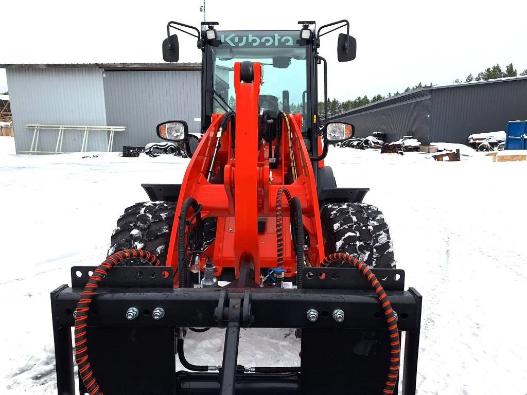 Leje en Kubota R090 TALVIPAKETILLA  Kubota R090 TALVIPAKETILLA: billede 8