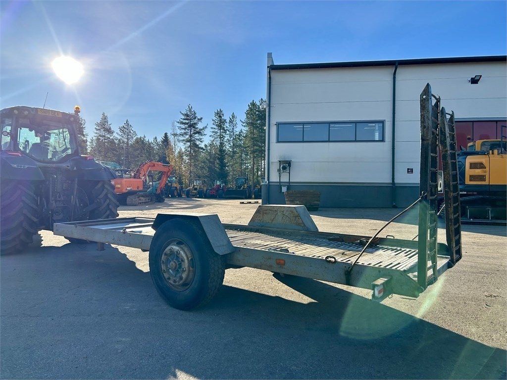 Omavalmiste 1 akselinen lavetti 6m  - Nedbygget platform påhængsvogn: billede 5 Omavalmiste 1 akselinen lavetti 6m  - Nedbygget platform påhængsvogn: billede 5
