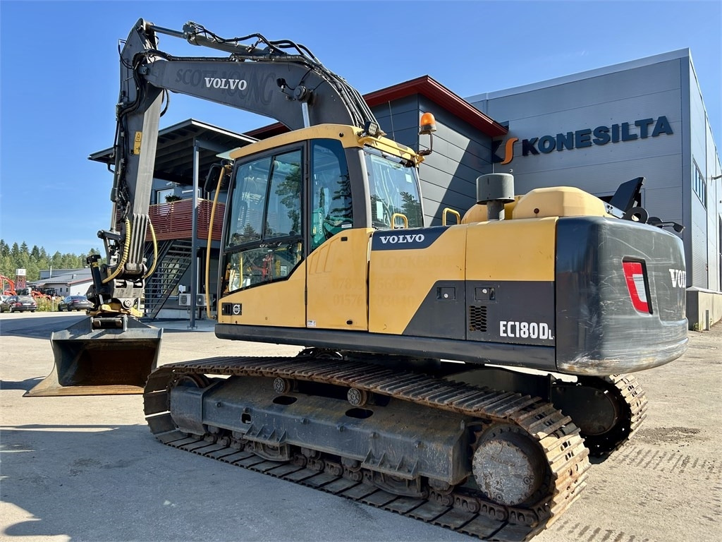 Volvo EC180DL PYÖRITTÄJÄLLÄ - Bæltegravemaskine: billede 3 Volvo EC180DL PYÖRITTÄJÄLLÄ - Bæltegravemaskine: billede 3