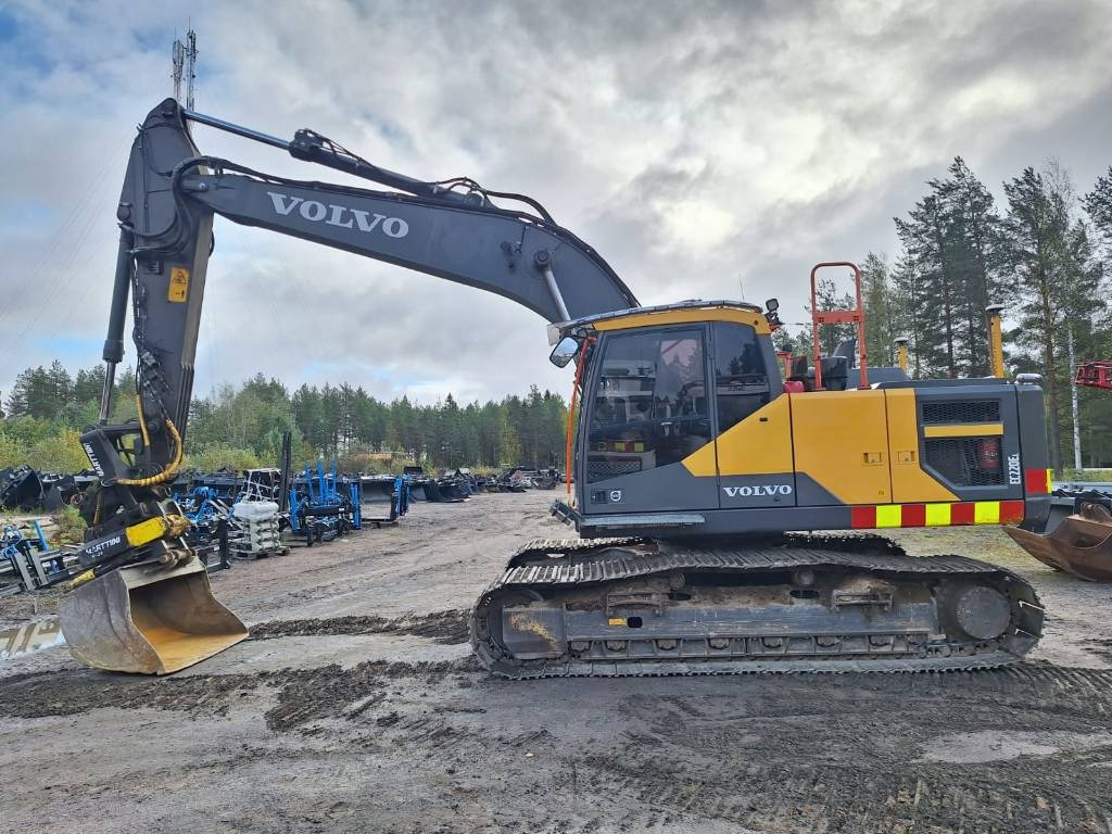 Volvo EC220EL HUIPPUVARUSTEILLA - Bæltegravemaskine: billede 1 Volvo EC220EL HUIPPUVARUSTEILLA - Bæltegravemaskine: billede 1