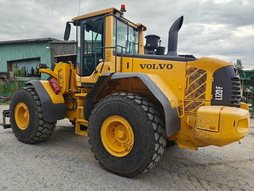 Volvo MYYTY! SOLD! L120F RASVARI YM. - Gummihjulslæsser: billede 1 Volvo MYYTY! SOLD! L120F RASVARI YM. - Gummihjulslæsser: billede 1