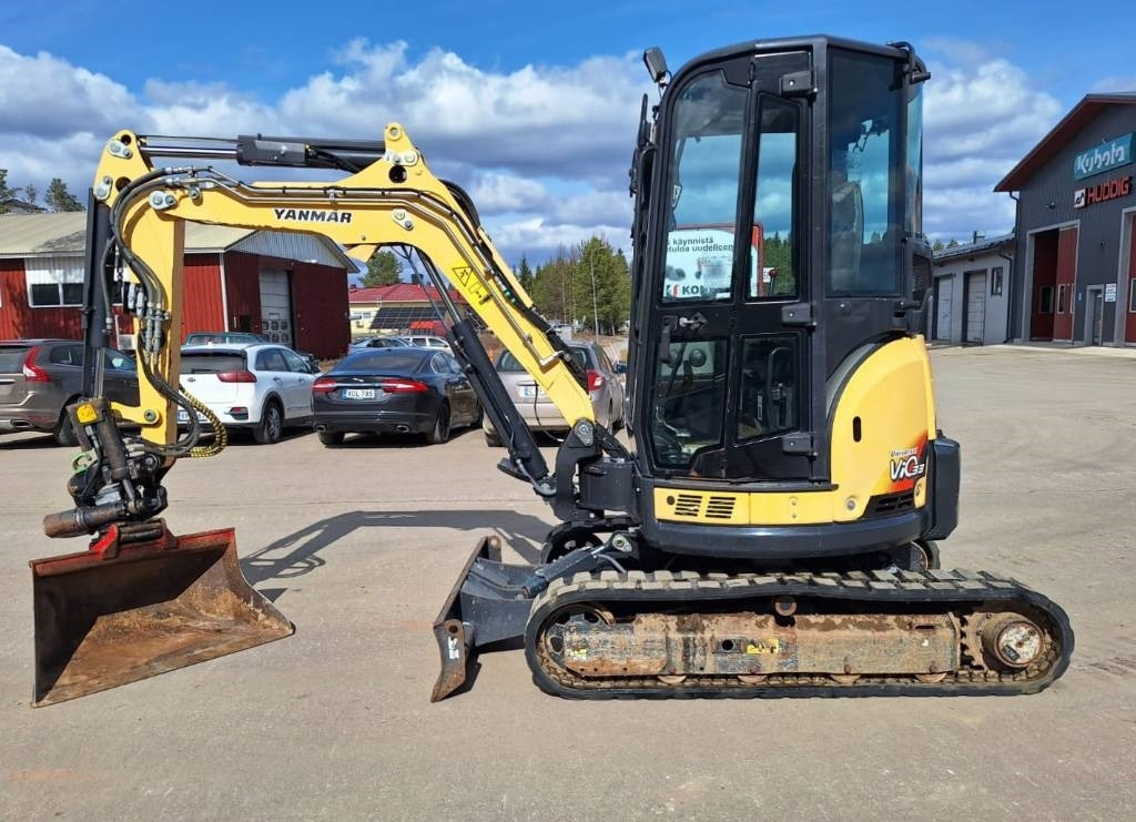 Yanmar ViO33-U PYÖRITTÄJÄLLÄ - Minigravemaskine: billede 1 Yanmar ViO33-U PYÖRITTÄJÄLLÄ - Minigravemaskine: billede 1