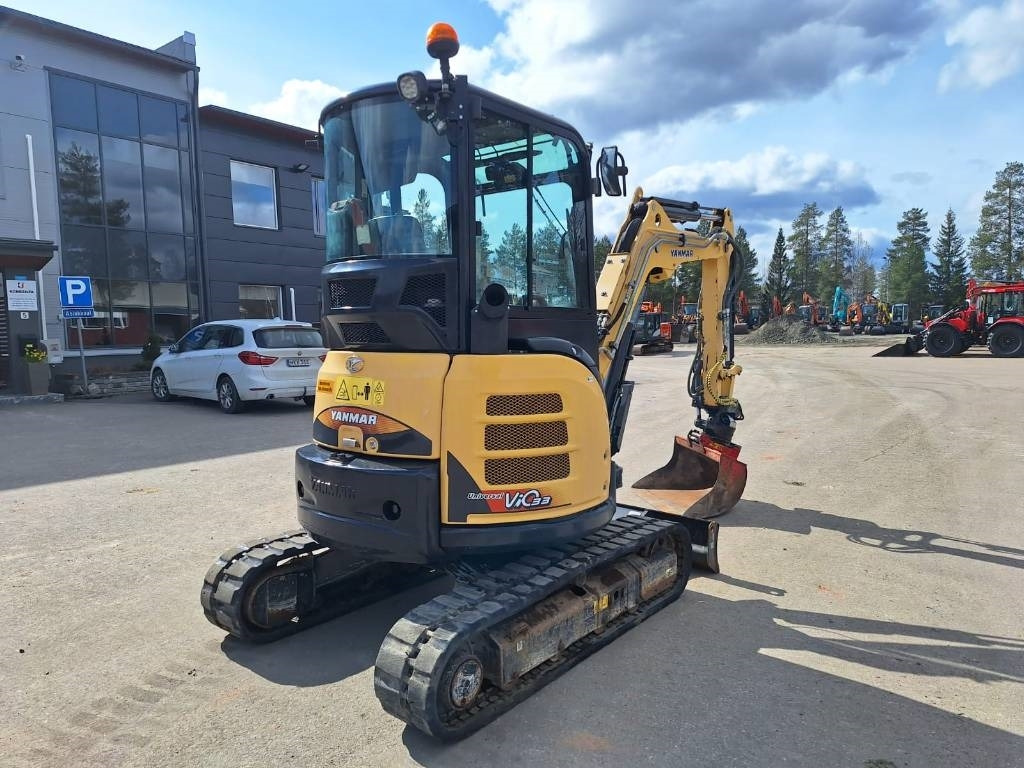 Yanmar ViO33-U PYÖRITTÄJÄLLÄ - Minigravemaskine: billede 3 Yanmar ViO33-U PYÖRITTÄJÄLLÄ - Minigravemaskine: billede 3