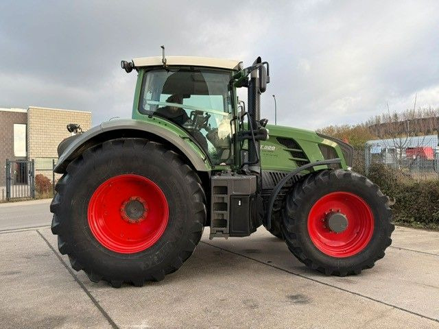 Traktor Fendt 828 VARIO: billede 11 Traktor Fendt 828 VARIO: billede 11