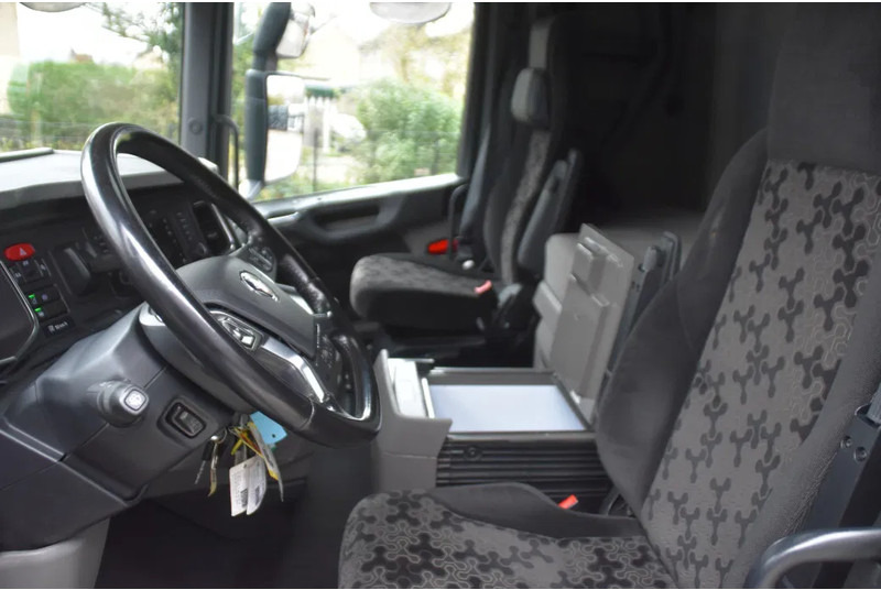 Scania S500 NGS 6x2*4 - HOOKLIFT - RETARDER - 477 TKM - PARK. AIRCO - WHEELBASE: 475 CM - PTO - EXCELLENT CONDITION - - Lastbil kroghejs: billede 4 Scania S500 NGS 6x2*4 - HOOKLIFT - RETARDER - 477 TKM - PARK. AIRCO - WHEELBASE: 475 CM - PTO - EXCELLENT CONDITION - - Lastbil kroghejs: billede 4