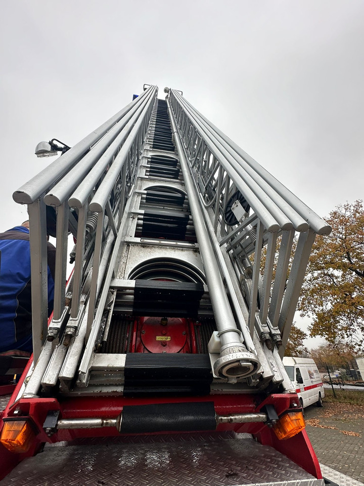 IVECO MAGIRUS 140-25A - Brandbil: billede 5 IVECO MAGIRUS 140-25A - Brandbil: billede 5