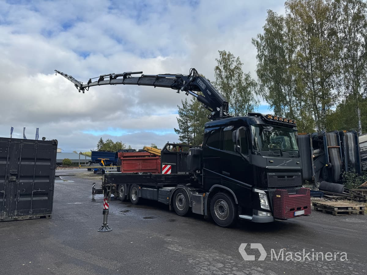 Bodbil Volvo FH 82F med Fassi F820 kran & jib - Lastbil med lad, Lastbil med kran: billede 3 Bodbil Volvo FH 82F med Fassi F820 kran & jib - Lastbil med lad, Lastbil med kran: billede 3