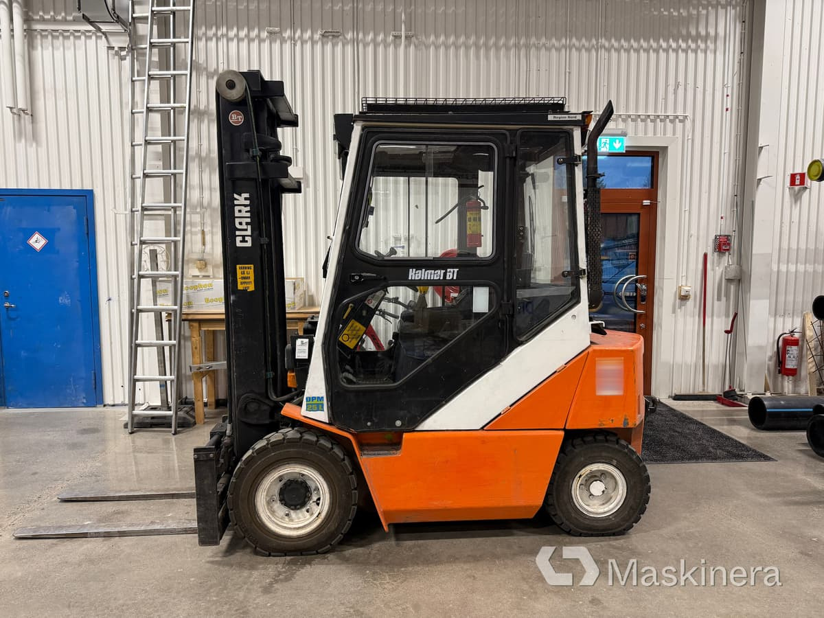 Gaffeltruck Clark DPM 25C - Diesel gaffeltruck: billede 2 Gaffeltruck Clark DPM 25C - Diesel gaffeltruck: billede 2