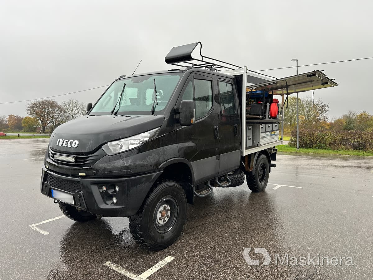 Iveco Daily 55-180 4x4 3.0 Arbetsbil Iveco Daily 4x4 3.0 - Varevogn: billede 1 Iveco Daily 55-180 4x4 3.0 Arbetsbil Iveco Daily 4x4 3.0 - Varevogn: billede 1
