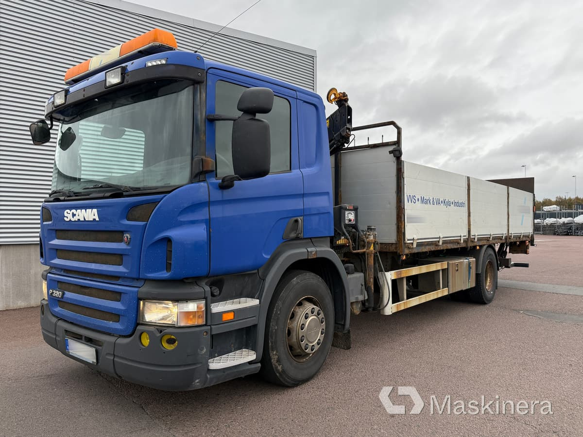 Kranbil Scania P320 - Lastbil med lad, Lastbil med kran: billede 1 Kranbil Scania P320 - Lastbil med lad, Lastbil med kran: billede 1
