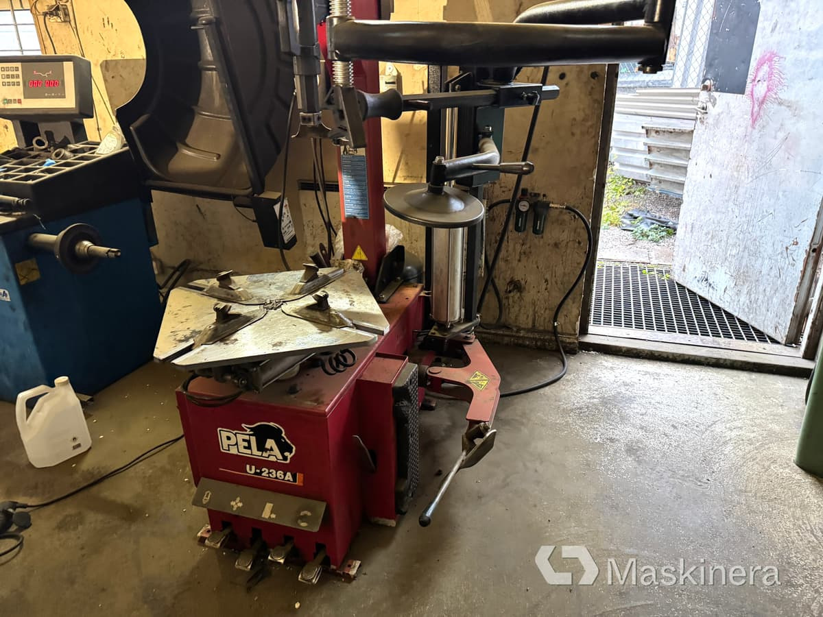 Pela & Megaspin 400 Däckmaskin Pela U-236A & Megaspin 400 - Værkstedsudstyr: billede 1 Pela & Megaspin 400 Däckmaskin Pela U-236A & Megaspin 400 - Værkstedsudstyr: billede 1