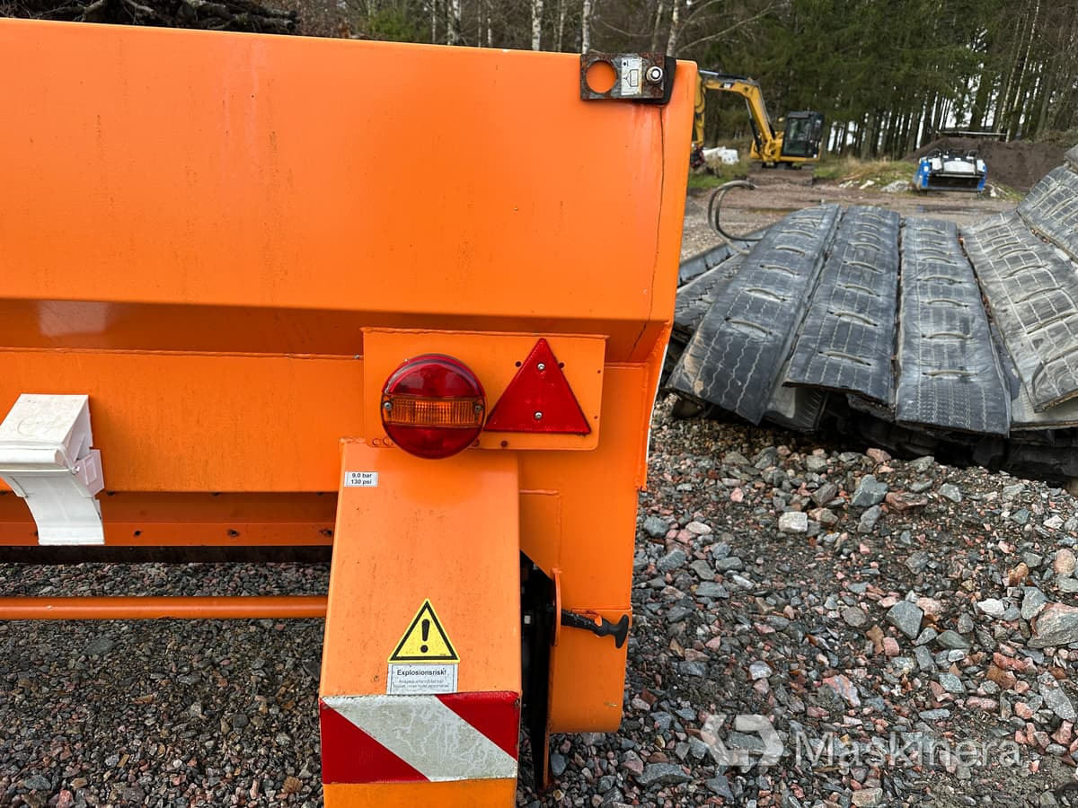 Sand-/ Saltspreder Sandspridare bogserbar Epoke SKE20: billede 28 Sand-/ Saltspreder Sandspridare bogserbar Epoke SKE20: billede 28