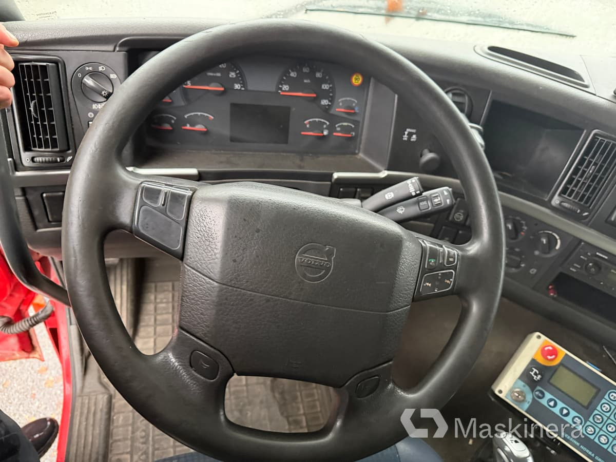 Leje en Sopbil Volvo FM 330 6x2 Sopbil Volvo FM 330 6x2: billede 39 Leje en Sopbil Volvo FM 330 6x2 Sopbil Volvo FM 330 6x2: billede 39