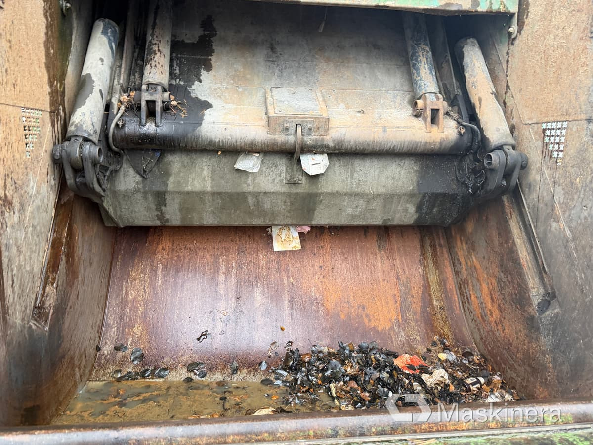 Leje en Sopbil Volvo FM 330 6x2 Sopbil Volvo FM 330 6x2: billede 11 Leje en Sopbil Volvo FM 330 6x2 Sopbil Volvo FM 330 6x2: billede 11