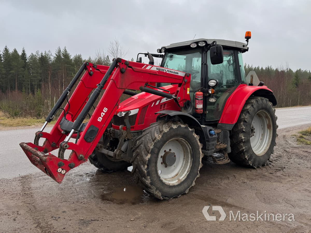Traktor Massey Ferguson MF 5613 med Frontlastare - Traktor: billede 1 Traktor Massey Ferguson MF 5613 med Frontlastare - Traktor: billede 1