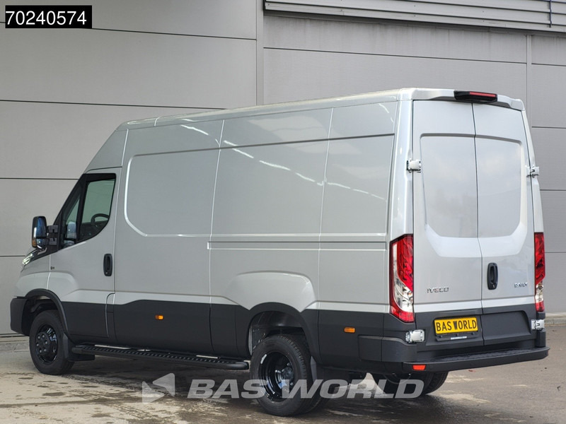 Iveco Daily 35C18 3.0L Black Edition Automaat 180PK L2H2 Dubbellucht 3,5t Trekgewicht ACC LED Navi Camera Parkeersensoren Euro6 L2 12m3 Airc - Varevogn: billede 2 Iveco Daily 35C18 3.0L Black Edition Automaat 180PK L2H2 Dubbellucht 3,5t Trekgewicht ACC LED Navi Camera Parkeersensoren Euro6 L2 12m3 Airc - Varevogn: billede 2