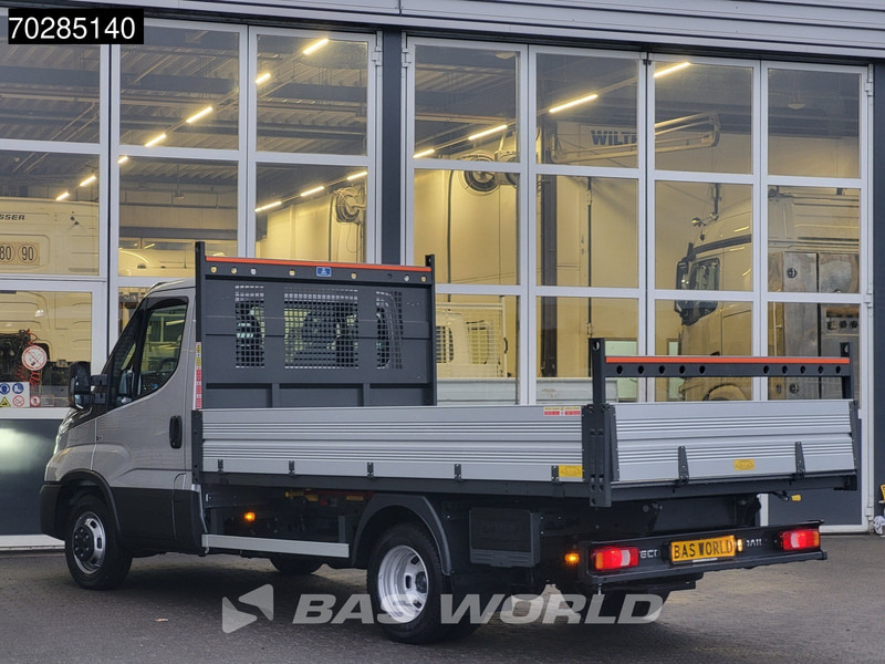 Iveco Daily 35C21 3.0L 210PK Automaat Open Laadbak 2025 model ACC Airco CarPlay Pritsche Pickup Open Box Airco - Ladbil: billede 5 Iveco Daily 35C21 3.0L 210PK Automaat Open Laadbak 2025 model ACC Airco CarPlay Pritsche Pickup Open Box Airco - Ladbil: billede 5