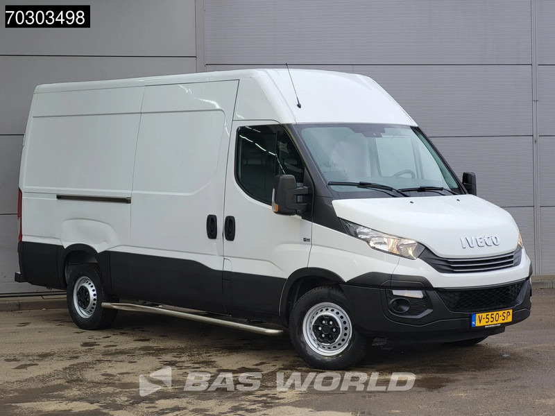 Iveco Daily 35S12 Automaat L2H2 3,5t Trekhaak Airco Cruise APK 12-2026 Euro6 L2 Airco Trekhaak Cruise control - Varevogn: billede 3 Iveco Daily 35S12 Automaat L2H2 3,5t Trekhaak Airco Cruise APK 12-2026 Euro6 L2 Airco Trekhaak Cruise control - Varevogn: billede 3