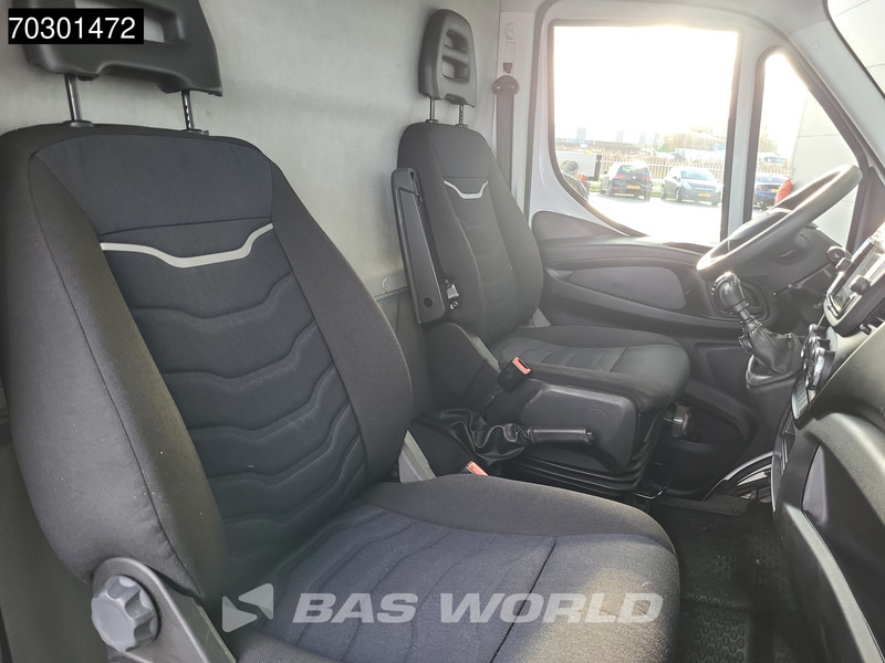 Varevogn Iveco Daily 35S14 L2H2 Navi Camera Airco L2 10,8m3 Airco: billede 16 Varevogn Iveco Daily 35S14 L2H2 Navi Camera Airco L2 10,8m3 Airco: billede 16