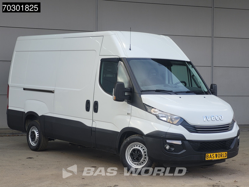 Varevogn Iveco Daily 35S15 3.0L Automaat Luchtvering L2H2 3,5t Trekhaak 150PK Navi Airco Cruise Camera Euro6 L2 Airco Trekhaak Cruise control: billede 5 Varevogn Iveco Daily 35S15 3.0L Automaat Luchtvering L2H2 3,5t Trekhaak 150PK Navi Airco Cruise Camera Euro6 L2 Airco Trekhaak Cruise control: billede 5