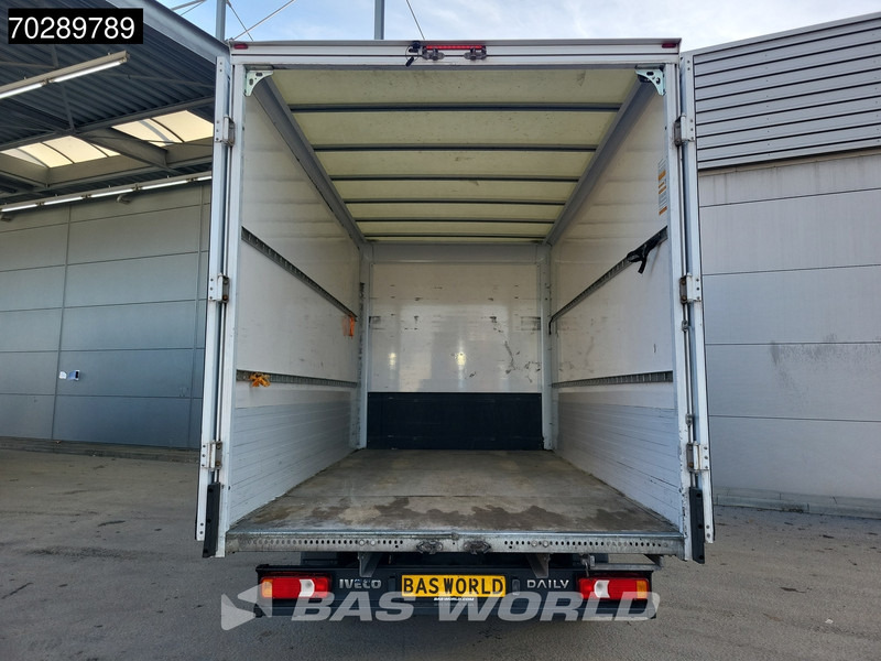 Iveco Daily 35S16 Automaat Bakwagen Achterdeuren 160PK Airco Camera Euro6 Meubelbak Koffer 21m3 Airco - Varebil med kasse: billede 3 Iveco Daily 35S16 Automaat Bakwagen Achterdeuren 160PK Airco Camera Euro6 Meubelbak Koffer 21m3 Airco - Varebil med kasse: billede 3