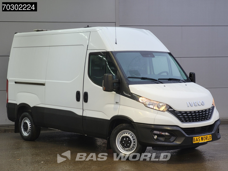 Iveco Daily 35S16 Automaat L2H2 3,5t Trekhaak ACC Navi Airco Camera Werkplaatsinrichting Euro6 L2 Airco Trekhaak - Varevogn: billede 3 Iveco Daily 35S16 Automaat L2H2 3,5t Trekhaak ACC Navi Airco Camera Werkplaatsinrichting Euro6 L2 Airco Trekhaak - Varevogn: billede 3