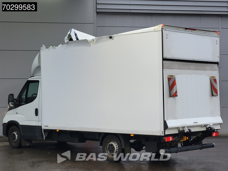 Iveco Daily 35S16 Laadklep Automaat SCHADE Bakwagen 160PK Airco Camera Euro6 Meubelbak Koffer Airco - Varebil med kasse: billede 2 Iveco Daily 35S16 Laadklep Automaat SCHADE Bakwagen 160PK Airco Camera Euro6 Meubelbak Koffer Airco - Varebil med kasse: billede 2