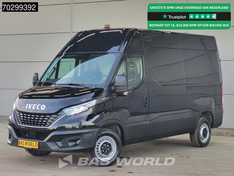 Iveco Daily 35S18 3.0L Automaat L2H2 180PK ACC LED Navi Airco 3,5t Trekgewicht Euro6 L2H2 Airco - Varevogn: billede 1 Iveco Daily 35S18 3.0L Automaat L2H2 180PK ACC LED Navi Airco 3,5t Trekgewicht Euro6 L2H2 Airco - Varevogn: billede 1