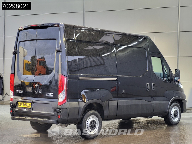 Iveco Daily 35S18 3.0L Automaat L2H2 3,5t Trekgewicht 180PK LED ACC Navi Airco Euro6 L2 Airco - Varevogn: billede 5 Iveco Daily 35S18 3.0L Automaat L2H2 3,5t Trekgewicht 180PK LED ACC Navi Airco Euro6 L2 Airco - Varevogn: billede 5
