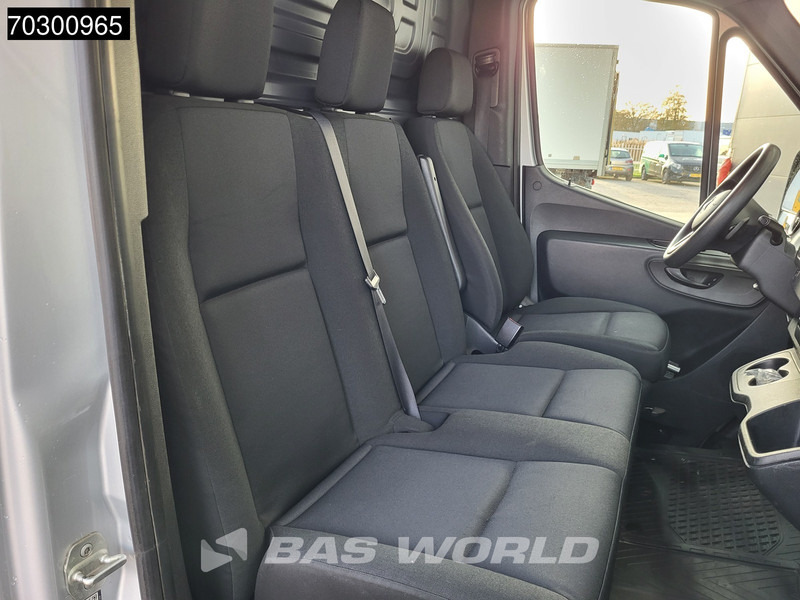 Små varebil Mercedes-Benz Sprinter 315 CDI Automaat L2H2 150PK Airco Camera Parkeersensoren MBUX CarPlay Euro6 L2 Airco: billede 13