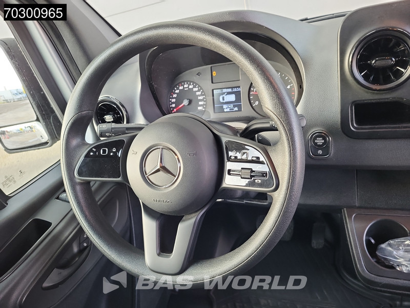 Små varebil Mercedes-Benz Sprinter 315 CDI Automaat L2H2 150PK Airco Camera Parkeersensoren MBUX CarPlay Euro6 L2 Airco: billede 17
