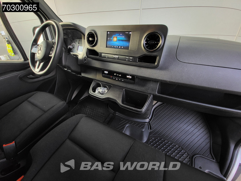 Små varebil Mercedes-Benz Sprinter 315 CDI Automaat L2H2 150PK Airco Camera Parkeersensoren MBUX CarPlay Euro6 L2 Airco: billede 10