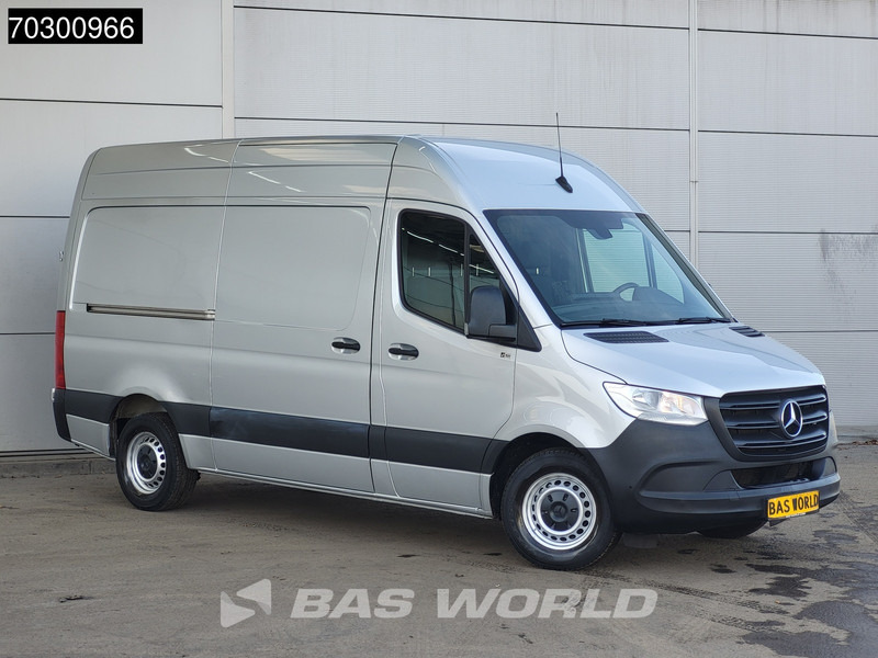 Mercedes-Benz Sprinter 315 CDI Automaat L2H2 150PK Airco Camera Parkeersensoren MBUX CarPlay Euro6 L2 Airco - Små varebil: billede 5 Mercedes-Benz Sprinter 315 CDI Automaat L2H2 150PK Airco Camera Parkeersensoren MBUX CarPlay Euro6 L2 Airco - Små varebil: billede 5