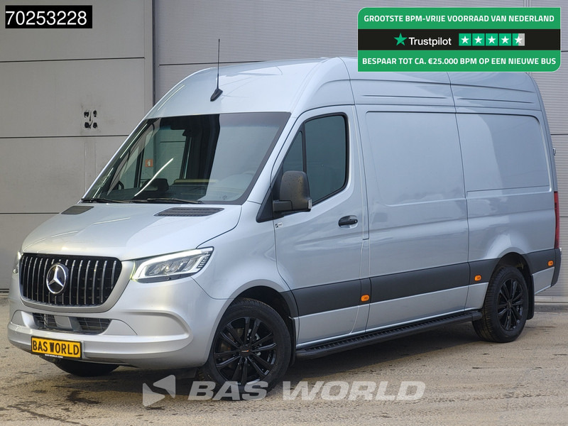 Mercedes-Benz Sprinter 319 CDI Automaat L2H2 AMG Black Edition LED 18'' MBUX Camera 11m3 Airco Cruise control - Varevogn: billede 1 Mercedes-Benz Sprinter 319 CDI Automaat L2H2 AMG Black Edition LED 18'' MBUX Camera 11m3 Airco Cruise control - Varevogn: billede 1